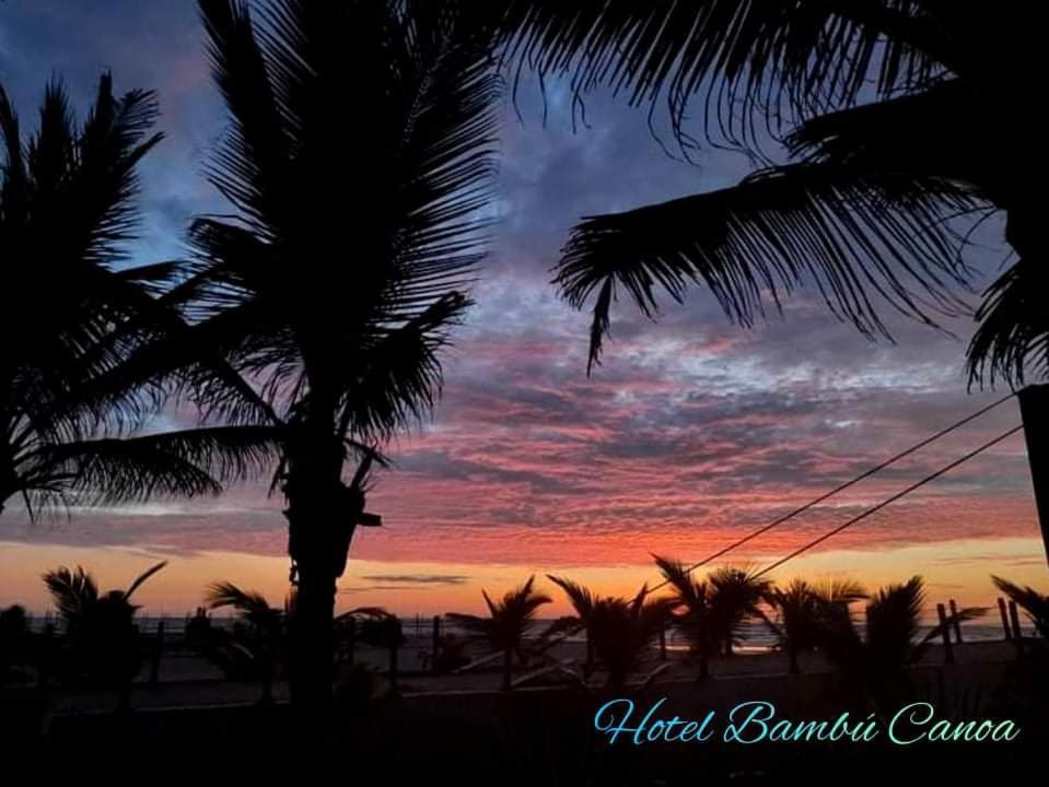 Hotel Bambu Canoa Ngoại thất bức ảnh